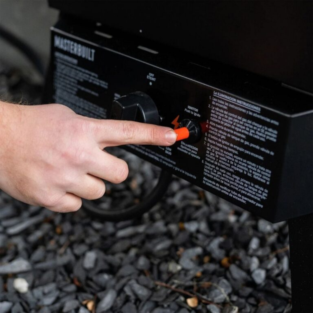 Masterbuilt Dual Fuel Smoker – Versatile Smoking &amp; Grilling Made Easy