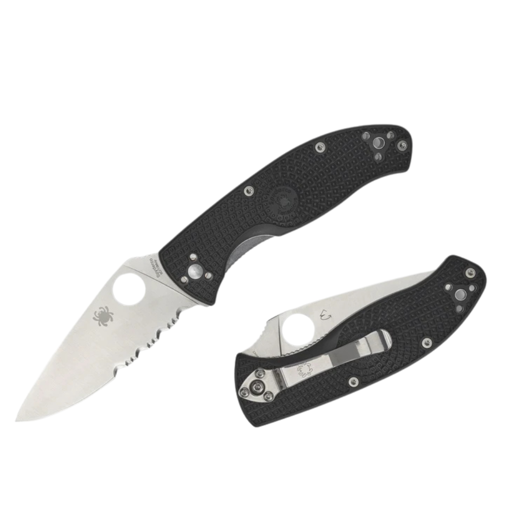 Spyderco Tenacious Black Combination Edge – Tactical Versatility. Proven Performance.